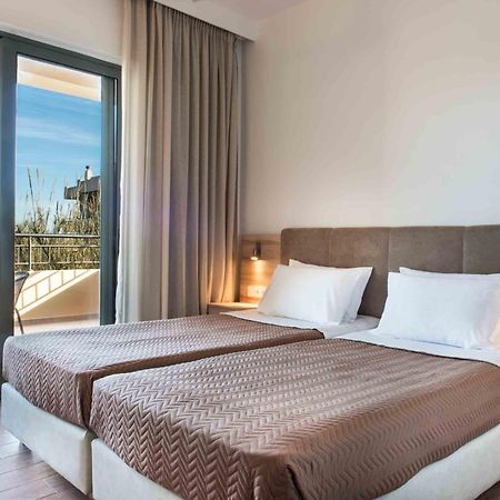 Gerona Mare Apartments Gerani  Екстериор снимка