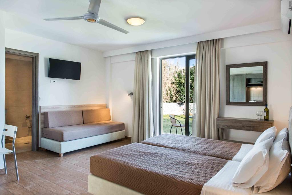Gerona Mare Apartments Gerani  Екстериор снимка