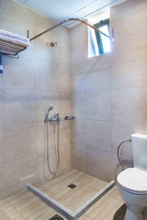 Gerona Mare Apartments Gerani  Екстериор снимка