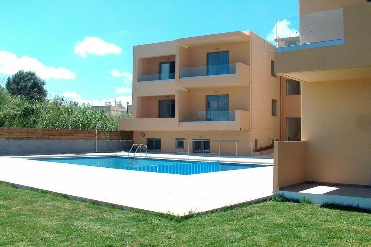 Gerona Mare Apartments Gerani  Екстериор снимка
