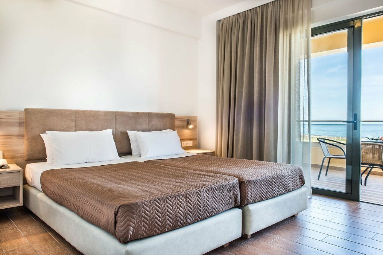 Gerona Mare Apartments Gerani  Екстериор снимка